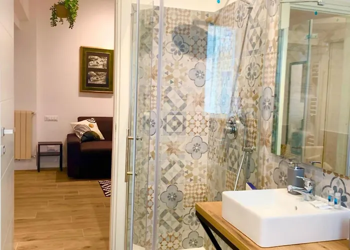 - La Casetta Di Anna