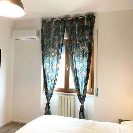 - La Casetta Di Anna Apartment *